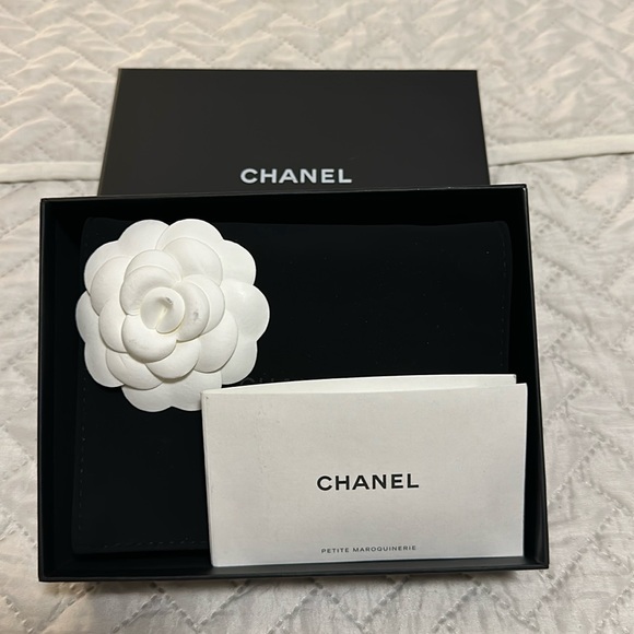 Chanel Classic flap small wallet - Picture 2 of 10